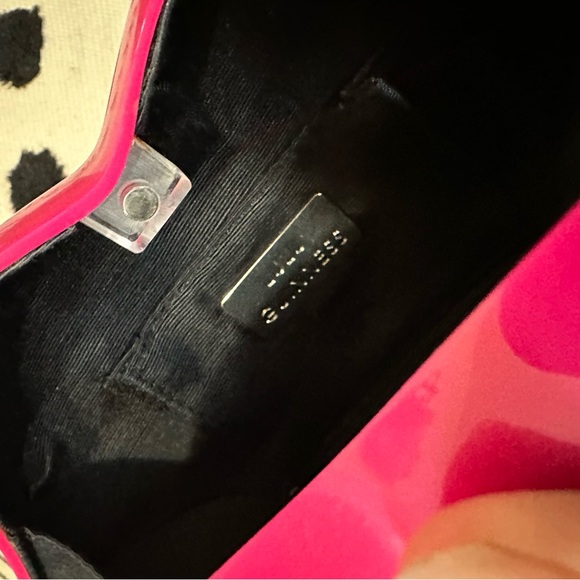 👄 Lulu Guinness Fucsia Pink Lips Novelty Fun Trendy Clutch Purse Handbag Bag - Picture 9 of 13